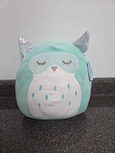 lot 84 image: Squishmallow Lido Owl Plush Toy