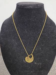 lot 131 image: Gold-Tone Sloth Pendant Necklace Chain