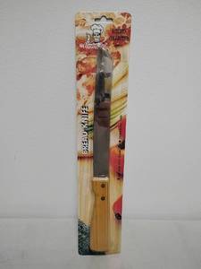 lot 59 image: Master Chef Bread Knife Kitchen Collection 86305