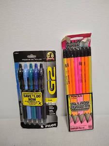 lot 71 image: Pilot G2 Premium Gel Roller 5-Pack 0.7mm Fine  Blazing Writers 8 Pencils