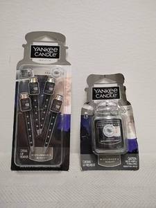 lot 80 image: Yankee Candle Vent Sticks and Car Air Freshener Midsummers Night Lot