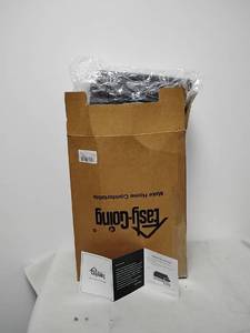lot 106 image: Easy-Going Sofa Covers Reversible Furniture Protector Polyester