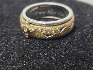 lot 38 image: Footprint spinning ring