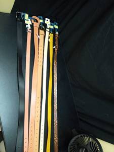 lot 1038 image: Lot of 8 Leather Belts Mixed Colors Sizes M & L - Retail $0