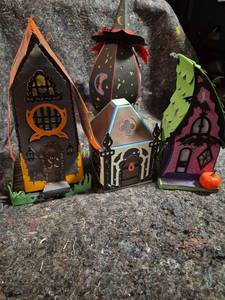 lot 18 image: 4 Halloween Haunted House Cardboard Decoration Boxes