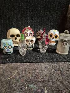 lot 70 image: Skull Ornament and Decoration Lot 9 Pieces Halloween Day of Dead