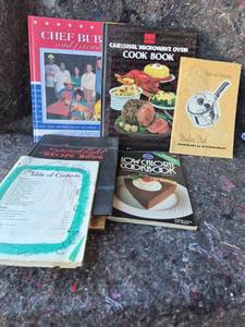 lot 95 image: Lot of 6 Cookbooks Chef Bub, Carousel Microwave, Low Calorie, Searchlight, Stainless Steel Cookware, Kitchen Craft