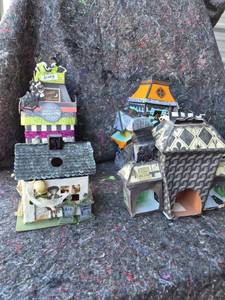 lot 110 image: Paperboard Halloween Haunted House - Lot of 4