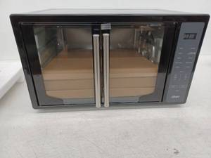 lot 12392 image: Oster TSSTTVFDDAF-GRL-035 Air Fry Oven- Retail $235