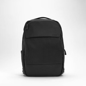 lot 3146 image: Incase Crosstown Backpack 20L - Black