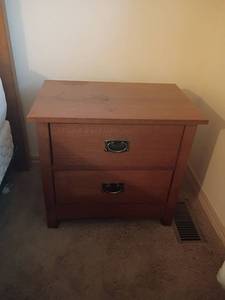 lot 925 image: Small Side Table with 2 Drawers.  Top needs repair.   23 x 25 x 16.  Matches lot 924