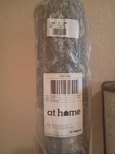 lot 934 image: New in Package Area Rug.  7ft 3in  X 5ft 3in