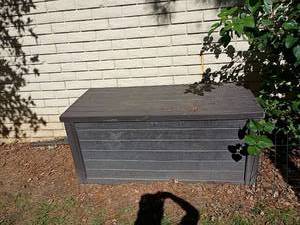 lot 965 image: Keter Outdoor Storage.  28 x 61 x 28.  DOESNT include contents