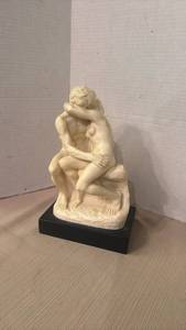 lot 1000 image: vintage The Kiss sculpture by Italian artist Amilcare A. Santini 11 inches tall