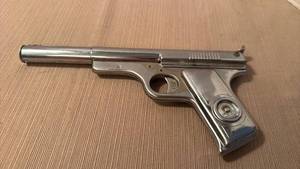 lot 1017 image: vintage Daisy No. 118 Targeteer .118 caliber air pistol