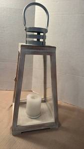 lot 1023 image: Wooden Candle Lantern with Metal Handle and Glass Panels 21 inches tall