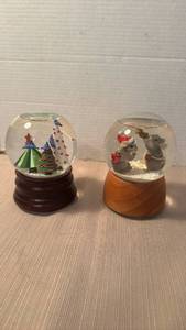 lot 1026 image: 2 Christmas music box Snow Globes Trees and mice