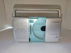 lot 1116 image: Emerson CD Clock Radio SWF1232-05 no cord