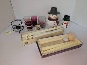 lot 1130 image: Candle Lot with Snowman Figurines and Tapers in Box