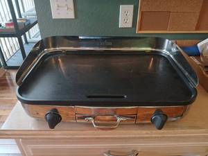 lot 1200 image: All-Clad Electric Griddle