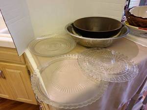 lot 1227 image: Serving Platters  with footed cake plate, large mixing bowl and salad bowl