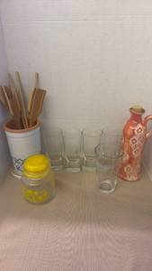 lot 1244 image: Kitchen Glassware Lot 5 Tall Glasses Jar Pitcher Utensil Holder