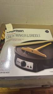 lot 1259 image: Crepe maker and griddle