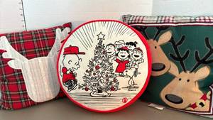 lot 1408 image: Peanuts Christmas Pillow and Pillows Set Holiday Decor