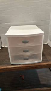 lot 2017 image: 3-Drawer Plastic Storage Organizer with drawers