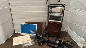 lot 2024 image: Bell & Howell Model 450 Filmsound Cassette Tape Recorder