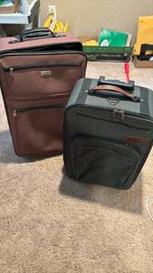 lot 2038 image: 2 Soft-Sided Rolling Luggage Cases