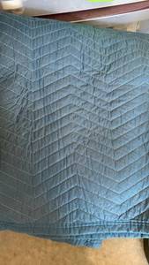 lot 3031 image: Moving blanket