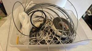 lot 3118 image: Wire, string and more
