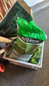 lot 3131 image: Scotts ezSeed Patch & Repair Tall Fescue Lawn Seed with Fertilizer