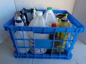 lot 3208 image: Blue Plastic tote with chemicals