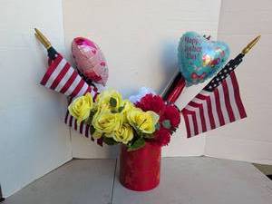 lot 3240 image: Patriotic Flags with Balloons and flowers