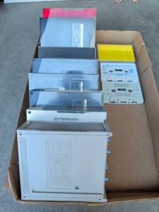 lot 3319 image: Pioneer Six Compact-Disc Magazine PD-M4SE Made in Japan with CDs