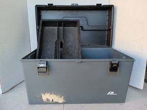 lot 3346 image: Plano 13x20x11 plastic tool or tackle box