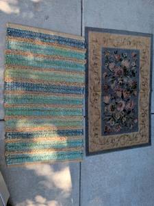lot 3348 image: Lot of 2 Rugs Striped and Floral Design largest 30x46