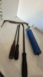 lot 3423 image: Hand Tool Lot 5 Piece Pry Bars Crowbar Punch Blue Grease Gun