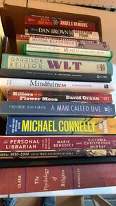 lot 3506 image: Books including Mindfulness
