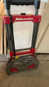 lot 3518 image: Milwaukee folding dolly