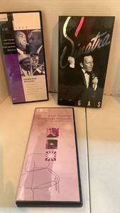 lot 3534 image: CDs Frank Sinatra and Jazz