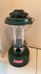 lot 3559 image: Coleman Lantern with Clear Globe and Green Base