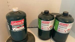 lot 3562 image: Coleman Propane Camping Gas Cartridges 16 oz Lot of 3