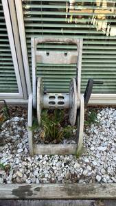 lot 4102 image: Hose reel