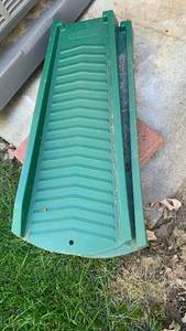 lot 4202 image: Gutter splash block