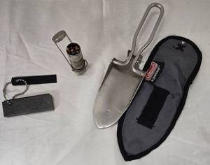 lot 1079 image: Coleman Camping Accessories - Retail $0