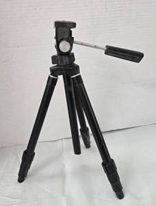 lot 1095 image: Camera Tripod with Fluid Pan Head and Handle. Adjustable Height - Retail $0