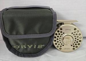 lot 1099 image: Gold Color Orvis Battenkill Mid Arbor IV Fly Reel with Spool.  Includes Carring Case, Lightweight Sells Online Pre-owned from $150 to $190. In very, very good condition.  - Retail $0